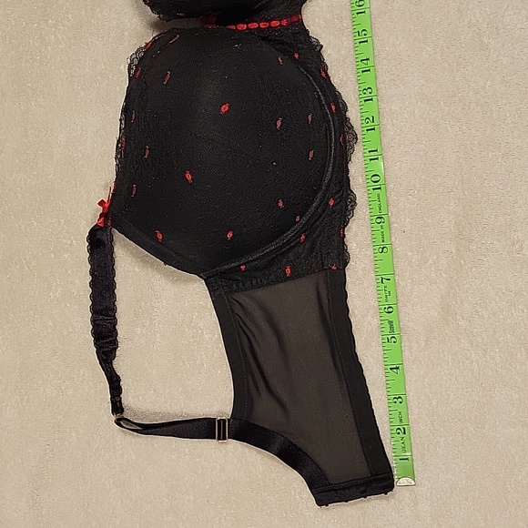 Cacique Black and Red Padded Bras Intimates & Sleepwear - Picture 4 of 12
